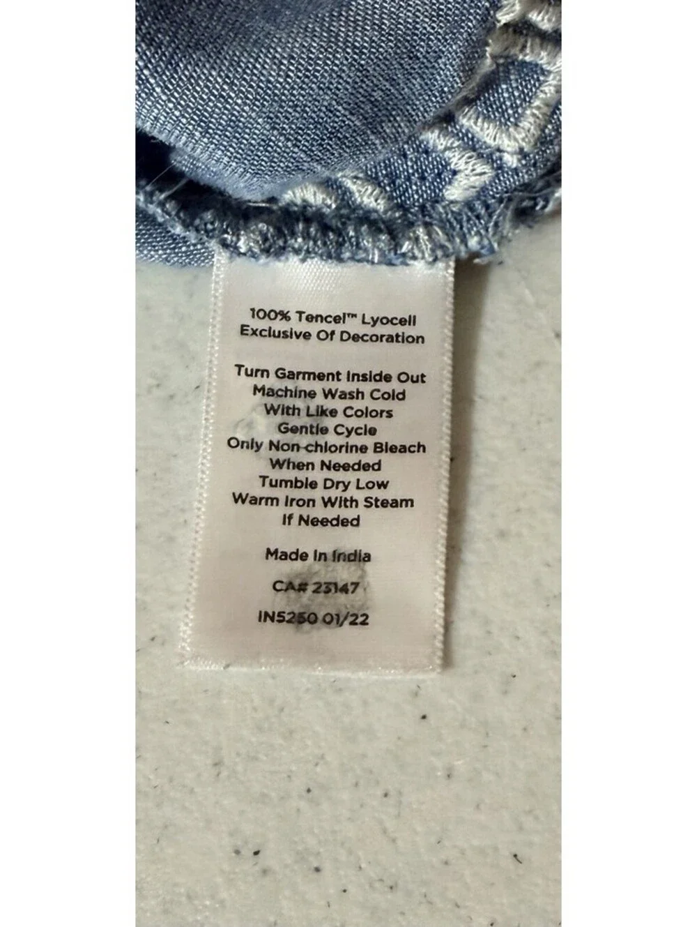 Talbots Sleeveless Blouse Embroidered Boho Chambray Blue White Womens 3X